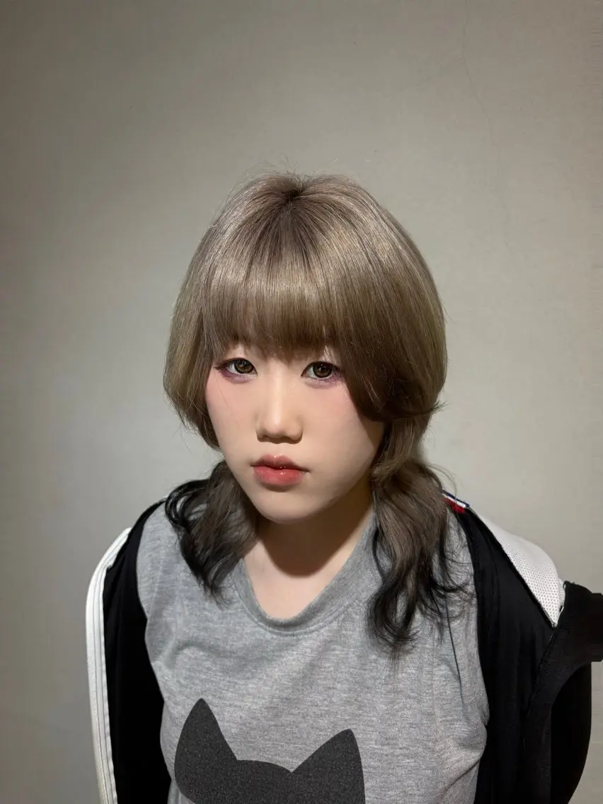 タナカ マコのヘアスタイル