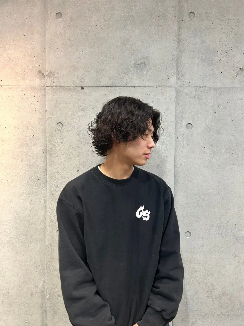 パーマ guzzle原宿 佐野将貴のヘアスタイル