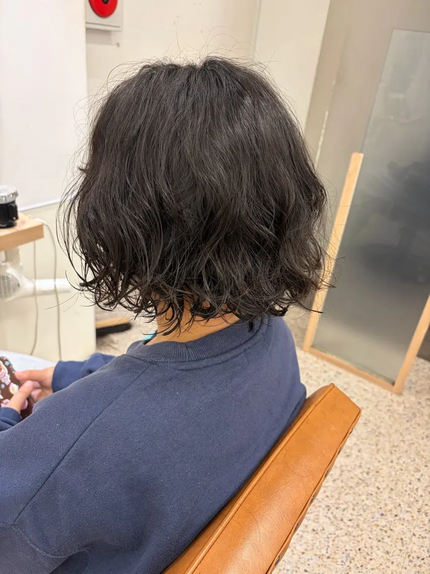 ショート カット パーマ ユニカバイミリー MISAKI🫧のヘアスタイル