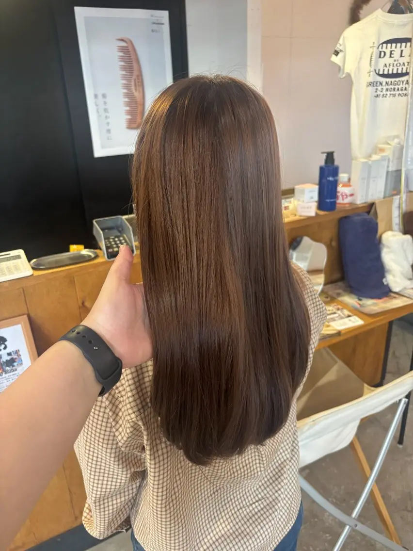ロング カラー ブラウンカラー マロンブラウン カット ヘアカラー トリートメント はっとり ななせのヘアスタイル