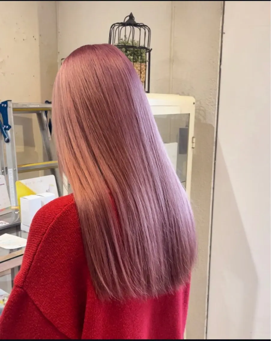 ロング カラー ブリーチ ピンクカラー カット ヘアカラー さとう ちほみ🐼のヘアスタイル