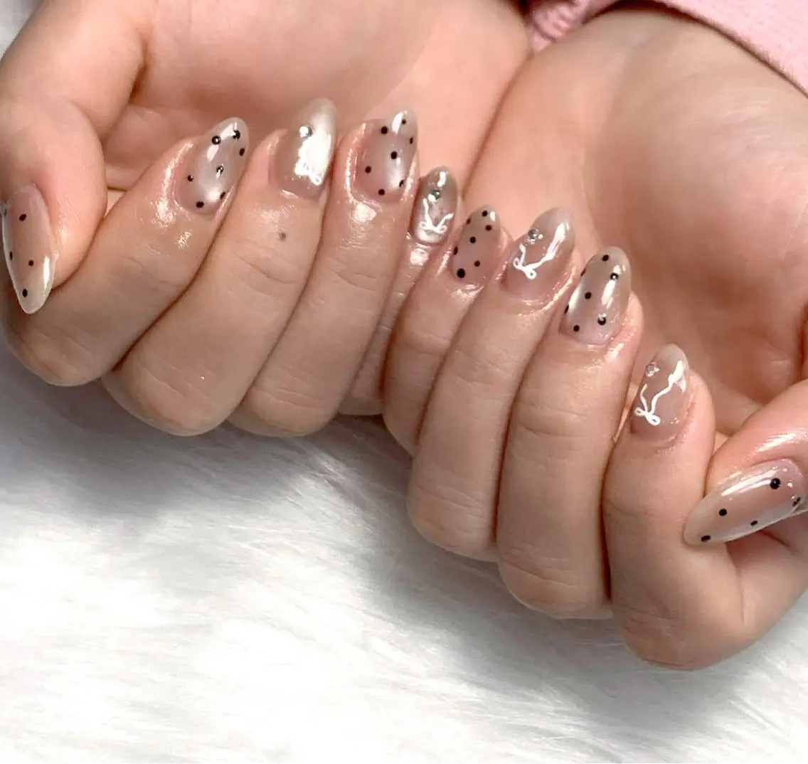 ネイル HIN NAILのネイルデザイン