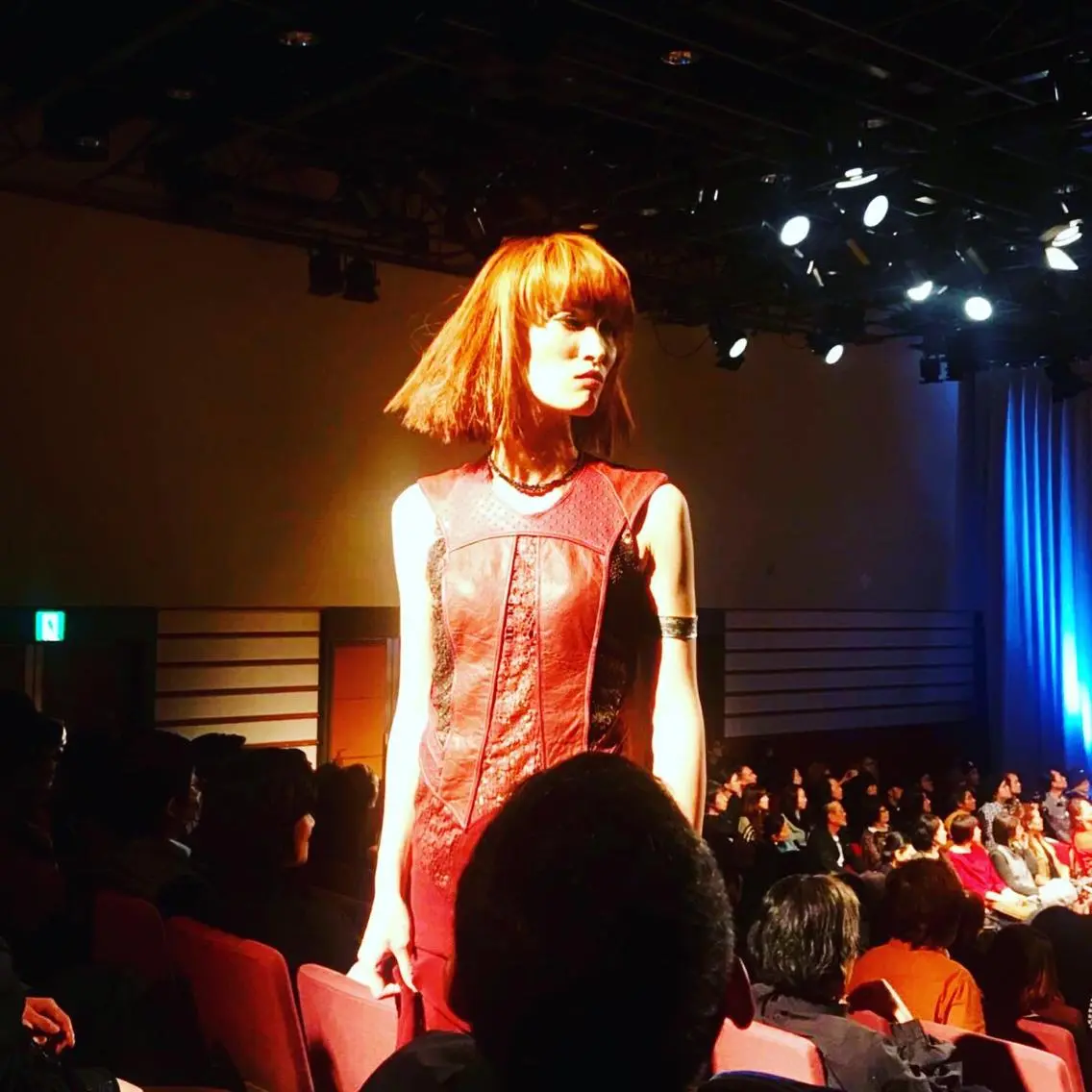 ミディアム カラー ヘアアレンジ beauche ・salonのヘアスタイル