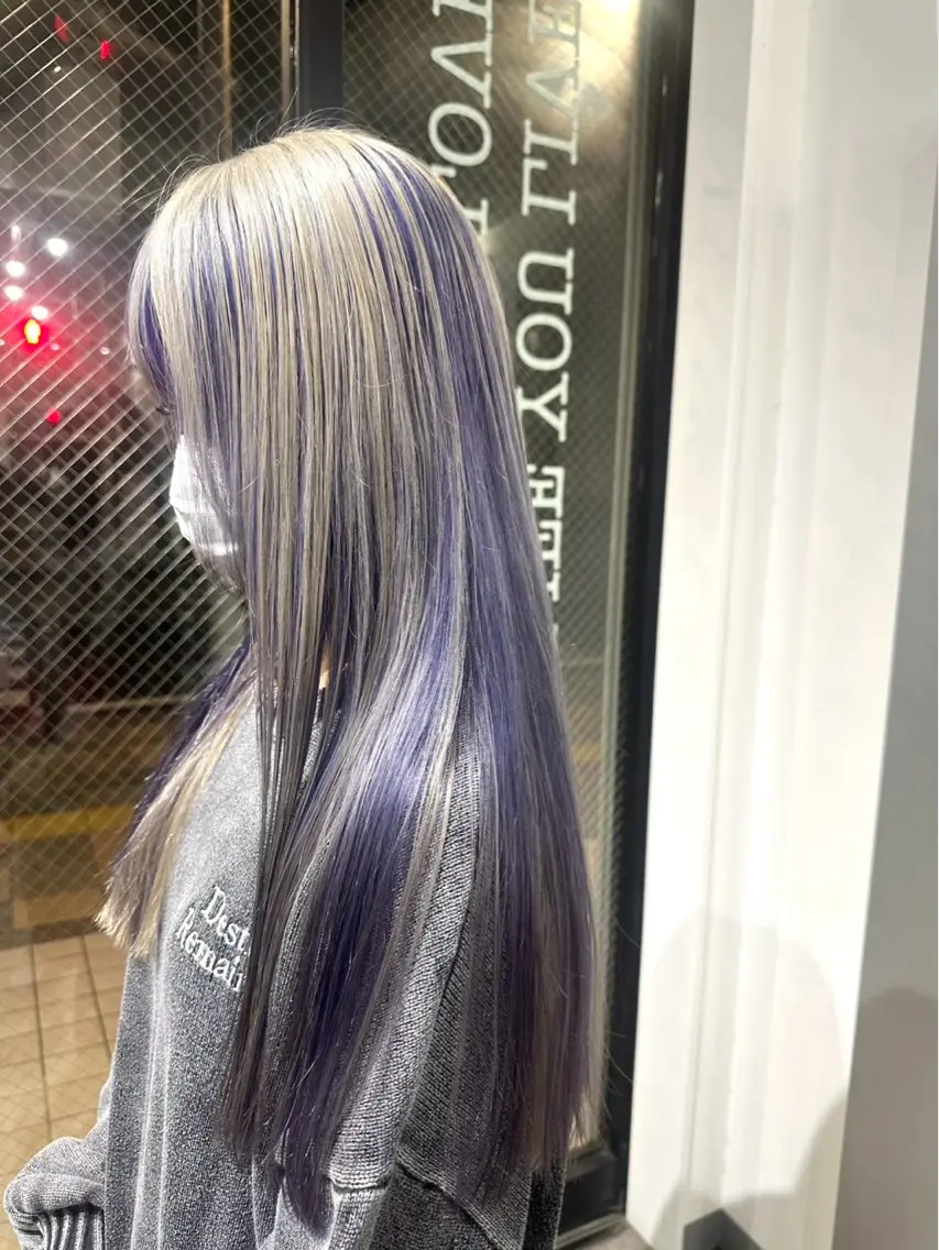 カラー ヘアカラー 🩵HOLLY🩵 ブリーチ🩵カレンのヘアスタイル