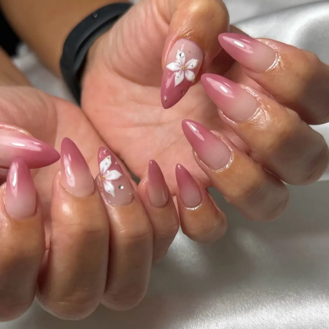 ネイル フラワーネイル ハンドネイル nail by naduのネイルデザイン