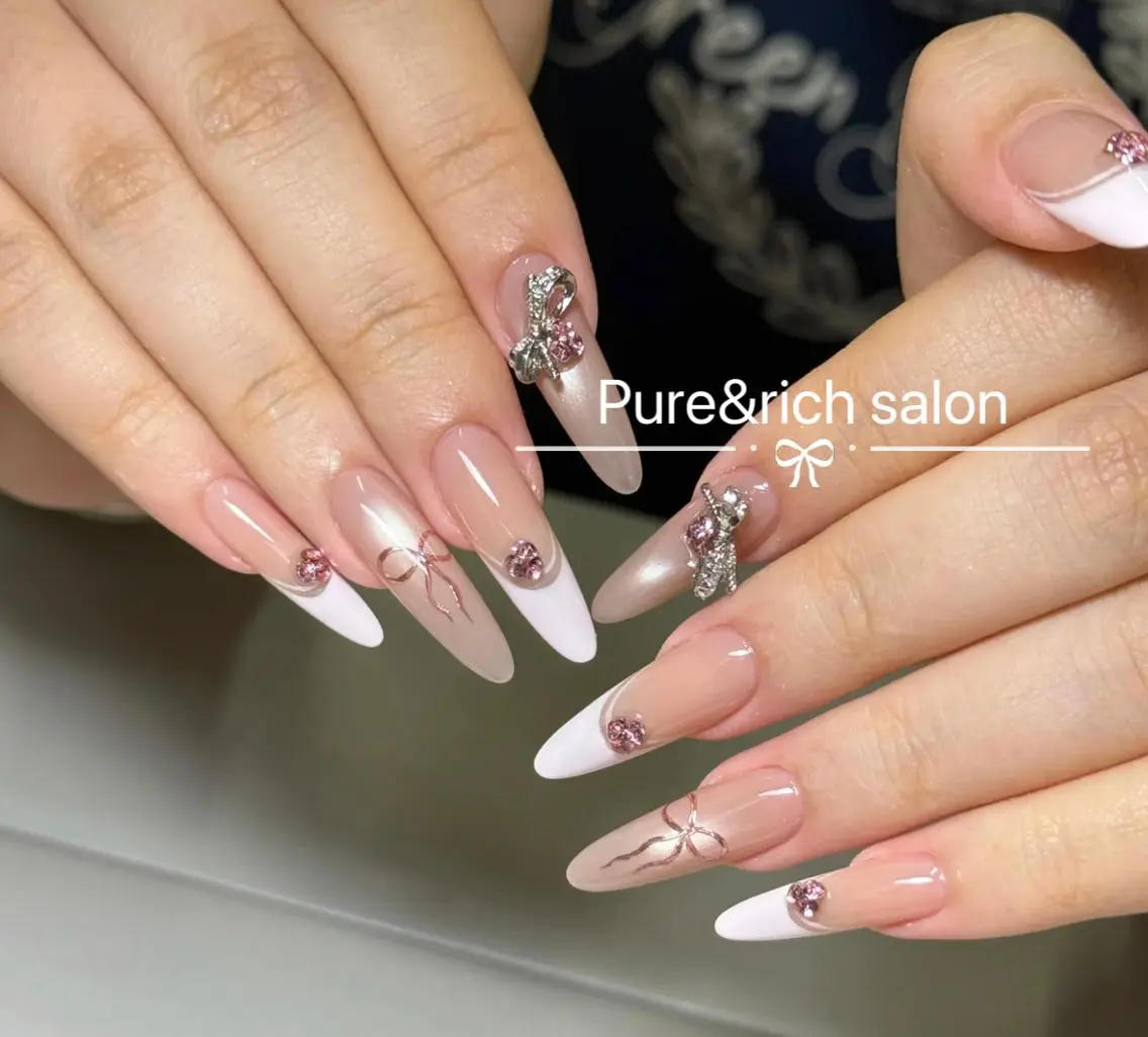 ネイル ハンドネイル Pure&Rich Nailのネイルデザイン