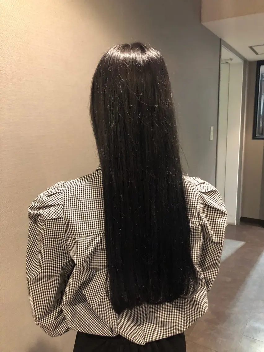カラー 黒髪 ブルーカラー ブルーブラック 🎀FERlA池田店 永谷日和🎀のヘアスタイル