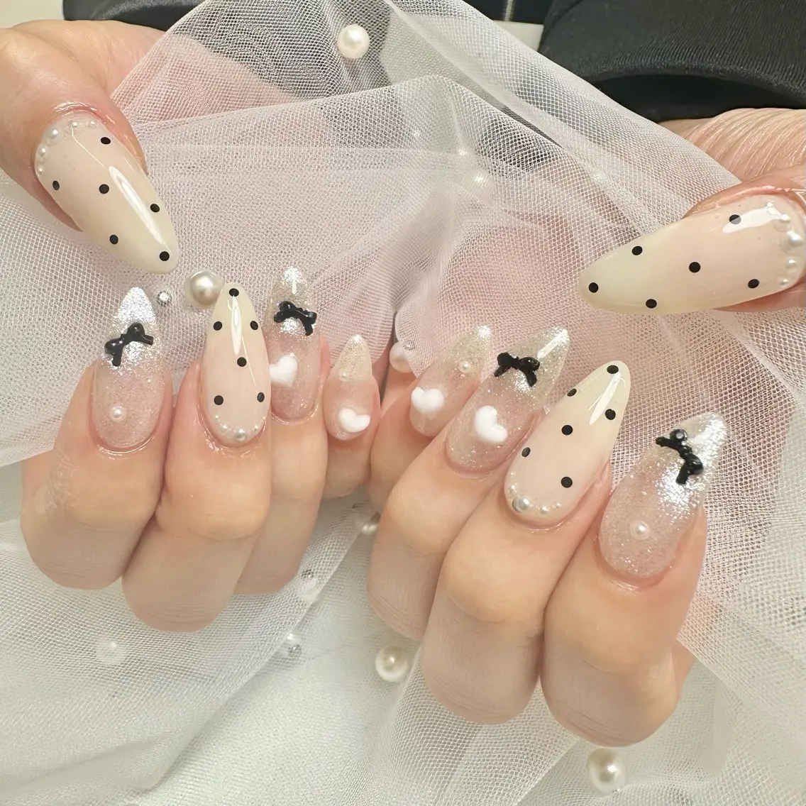 ネイル ハンドネイル nami🐰🎀 ガーリー/堺筋本町のネイルデザイン