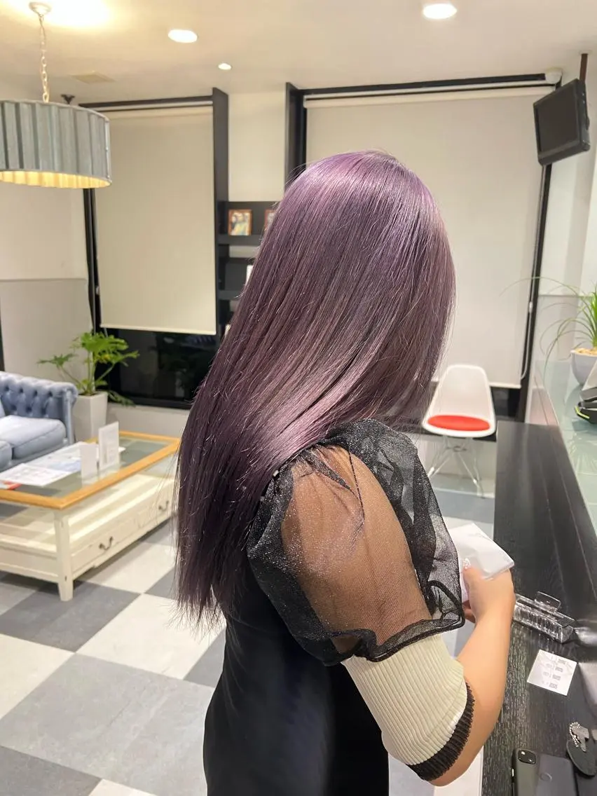 フルブリーチ+フルカラー【イルミナ＋¥2000】（3STEPトリートメント+2000)の写真