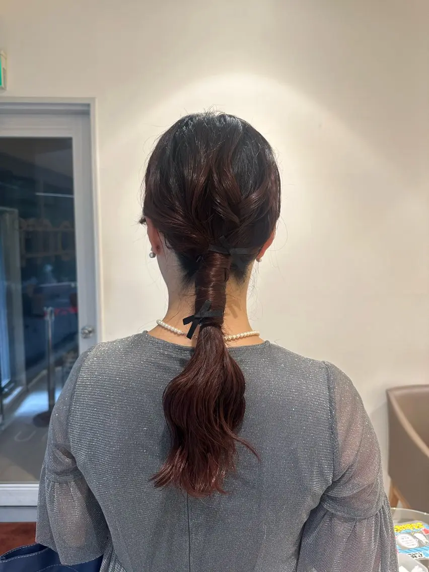 ロング カラー ヘアアレンジ タイトボブ個性派カラ ーAKANEのヘアスタイル