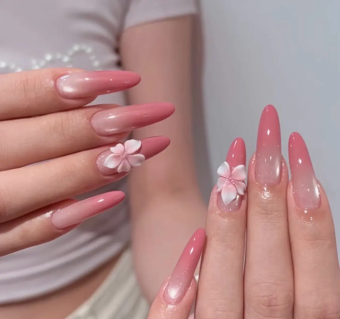 ネイル ハンドネイル ハンドケア 🍑 momo_nailのネイルデザイン