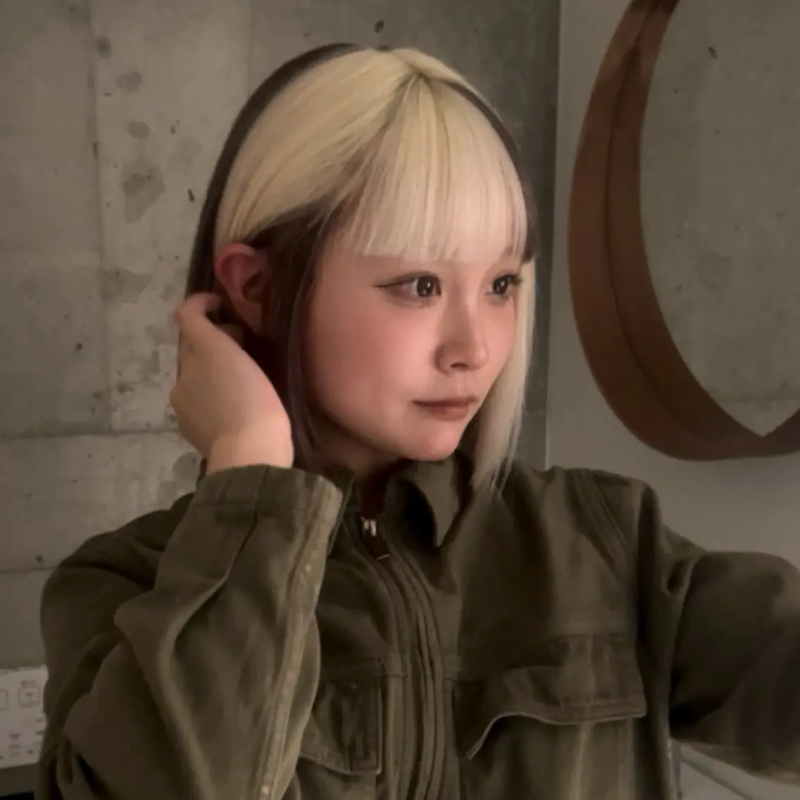カラー ブリーチ 抜きっぱなしブロンド ブロンド ブラウンカラー デザインカラー ヘアカラー ブリーチ専門店モニカ nanahaのヘアスタイル