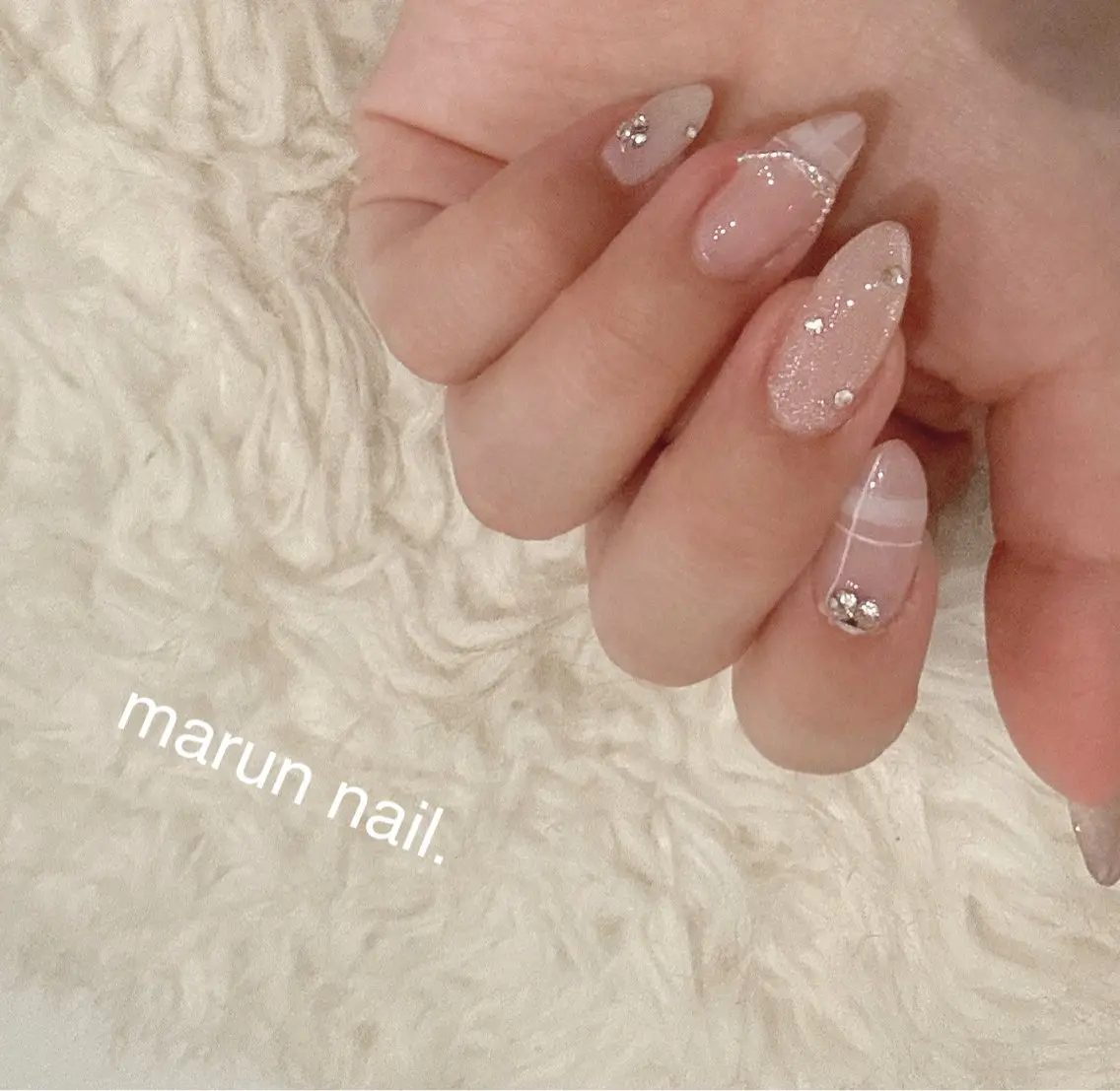ネイル ハンドネイル marun._ megumi.のネイルデザイン
