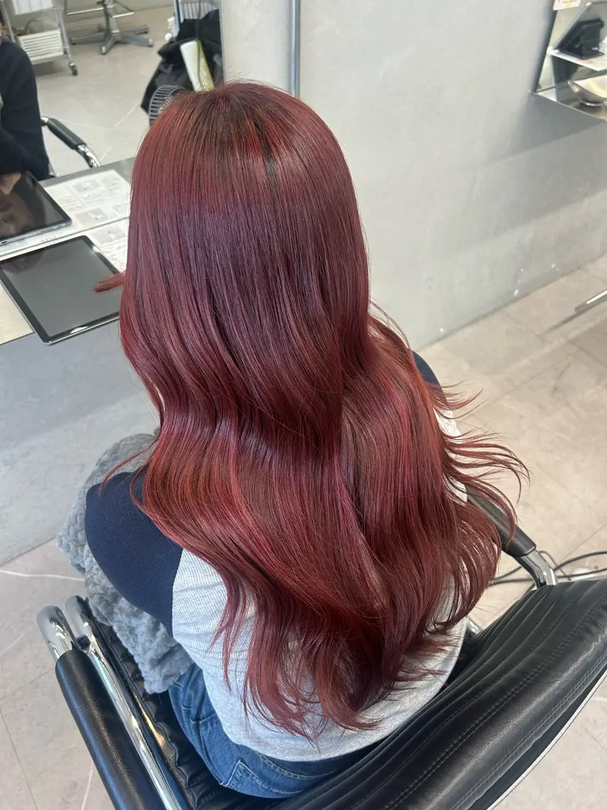ロング カラー カット ヘアカラー トリートメント IO イオリのヘアスタイル