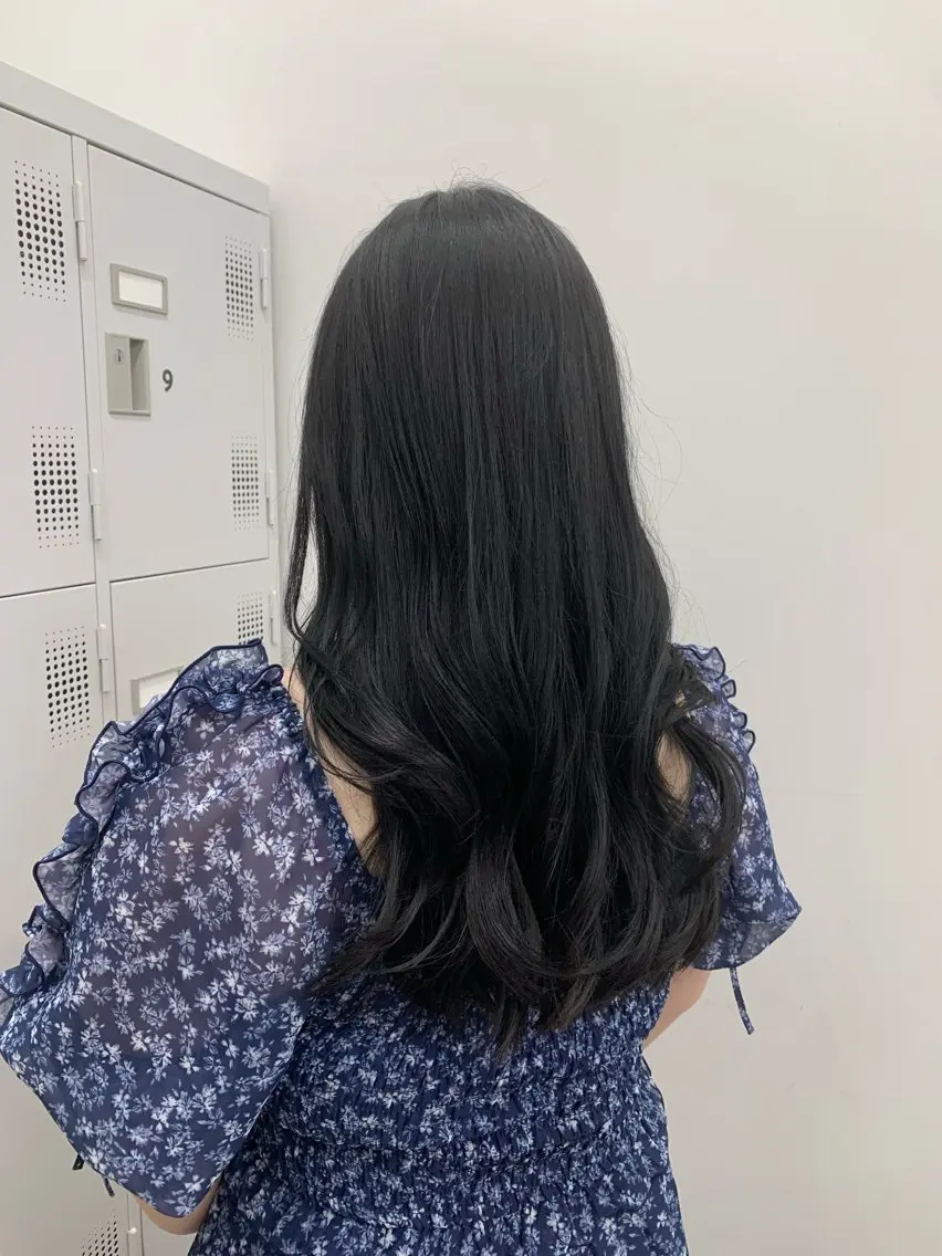 セミロング カラー 黒髪 ヘアカラー ヘッドスパ 本格ヘッドスパ🌿 ×ヘア 佐藤のヘアスタイル