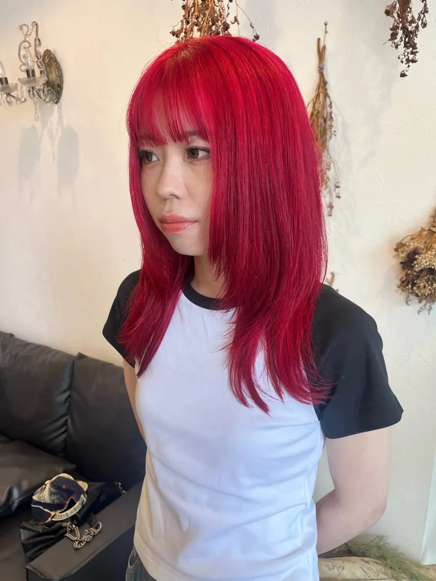 セミロング カラー レイヤーカット カット ヘアカラー niko RINKAのヘアスタイル