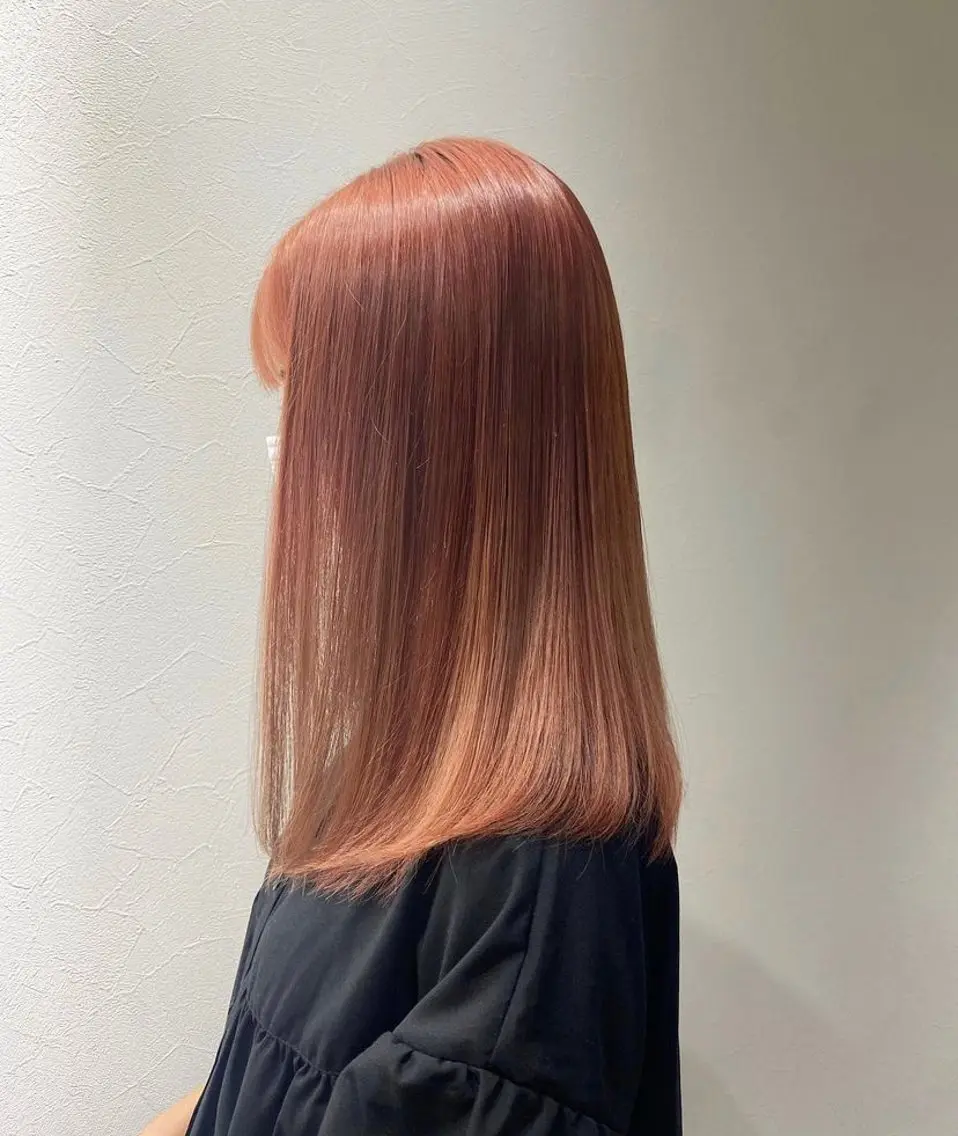 セミロング ヘアカラー トリートメント ヘアセット 🎀ハイトーンカラー / RINA🎀のヘアスタイル