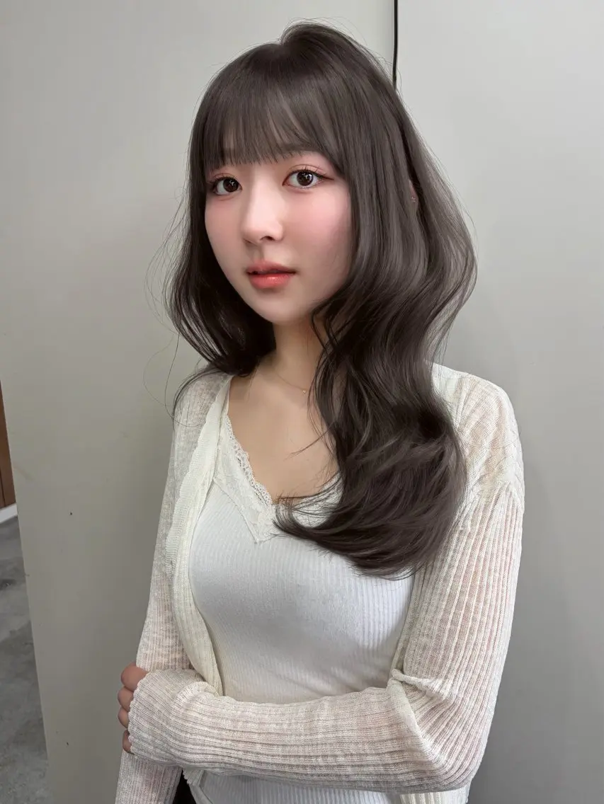 セミロング ハッシュカット レイヤーカット 髙杉 心のヘアスタイル