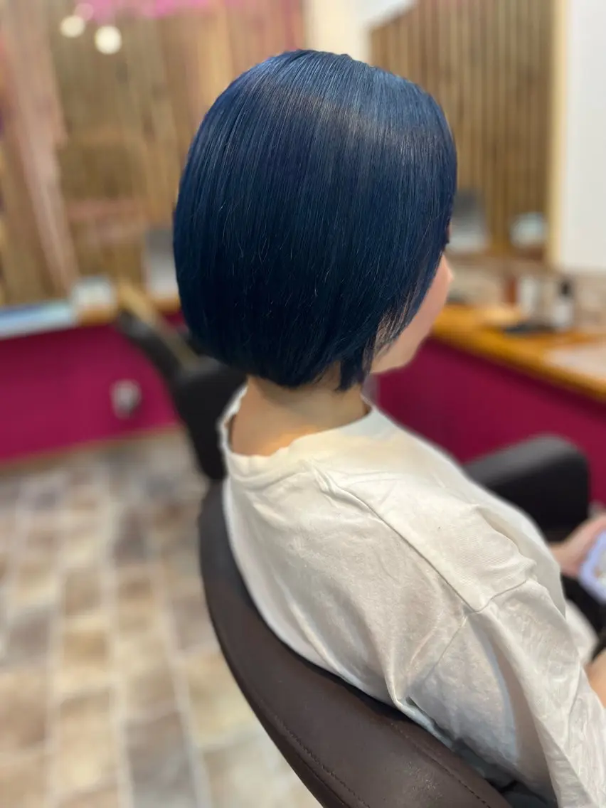 ショート カラー ヘアカラー&縮毛矯正 STAR☆RIVERのヘアスタイル