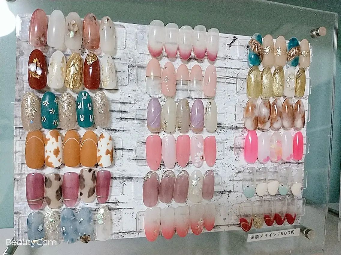 ネイル SYR nail salonのネイルデザイン