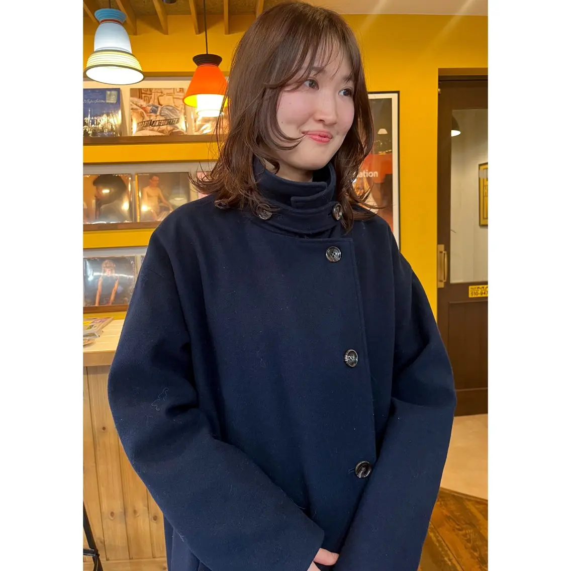 ミディアム レイヤーカット カット ヘアカラー 【NIU】 wakakoのヘアスタイル
