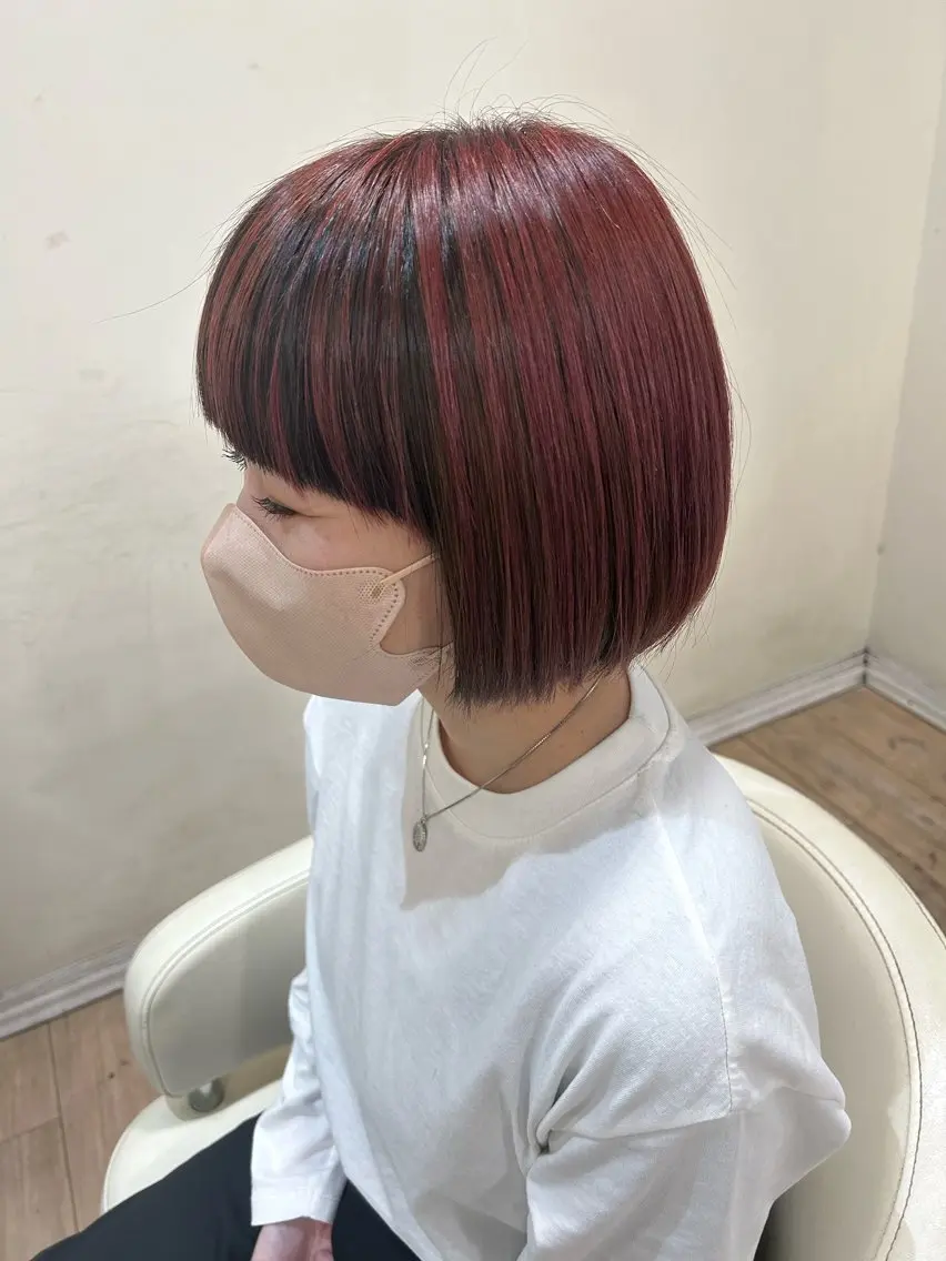 ショート カラー ピンクカラー maya ( マヤ )のヘアスタイル