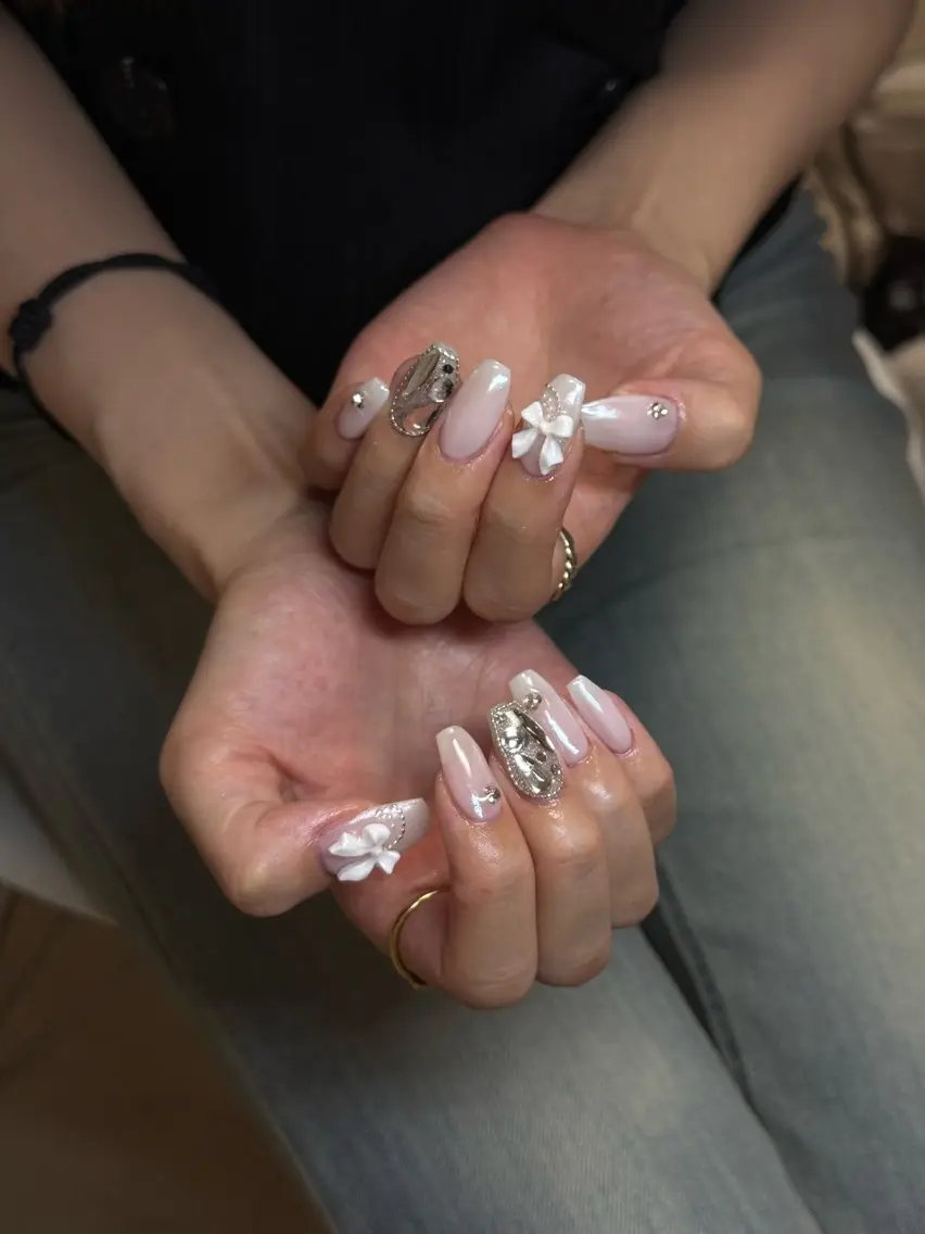 ハンドネイル muchanail 🎀のネイルデザイン