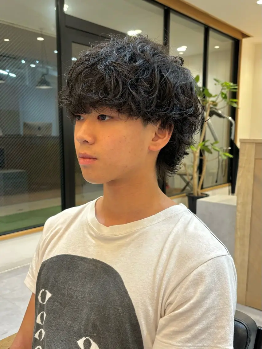 パーマ メンズ マッシュ メンズパーマ スパイラルパーマ 【メンズ 特化】村斎　伶次のヘアスタイル