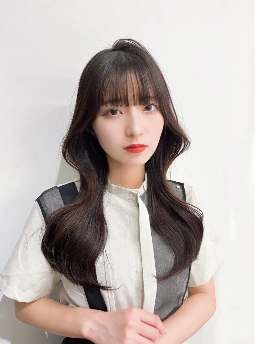 ロング 林本 来夢のヘアスタイル