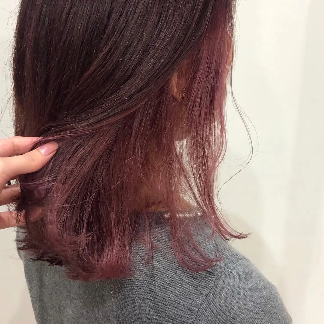 カラー white.梅田 デザインカラー🦄のヘアスタイル