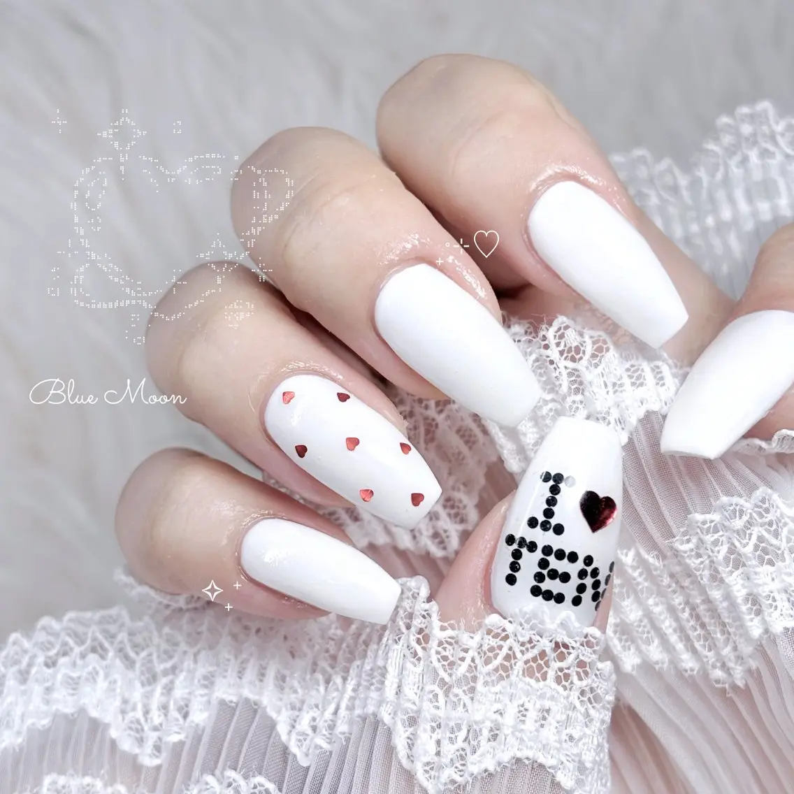 ネイル ハンドネイル フットネイル nail salon Blue Moonのネイルデザイン