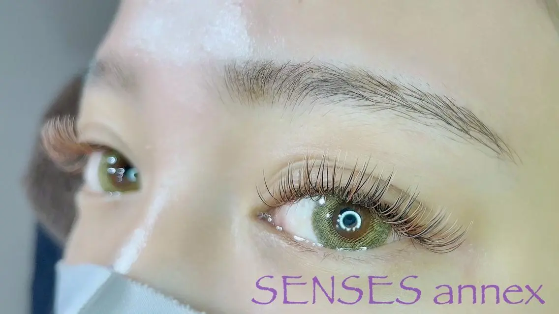 マツエク・マツパ カラーマツエク マツエク SENSES_ WAKAのマツエク・マツパデザイン
