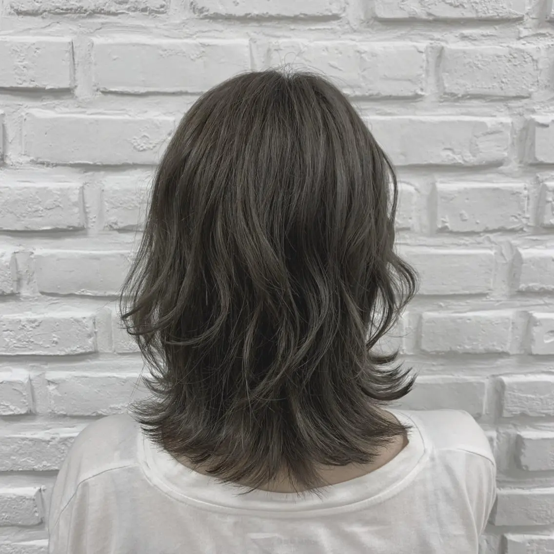 ミディアム カラー ヘアアレンジ アッシュ アッシュグレー アッシュグレージュ グレージュ 外国人風カラー 【メンズ縮毛矯正/ Ryoka】のヘアスタイル