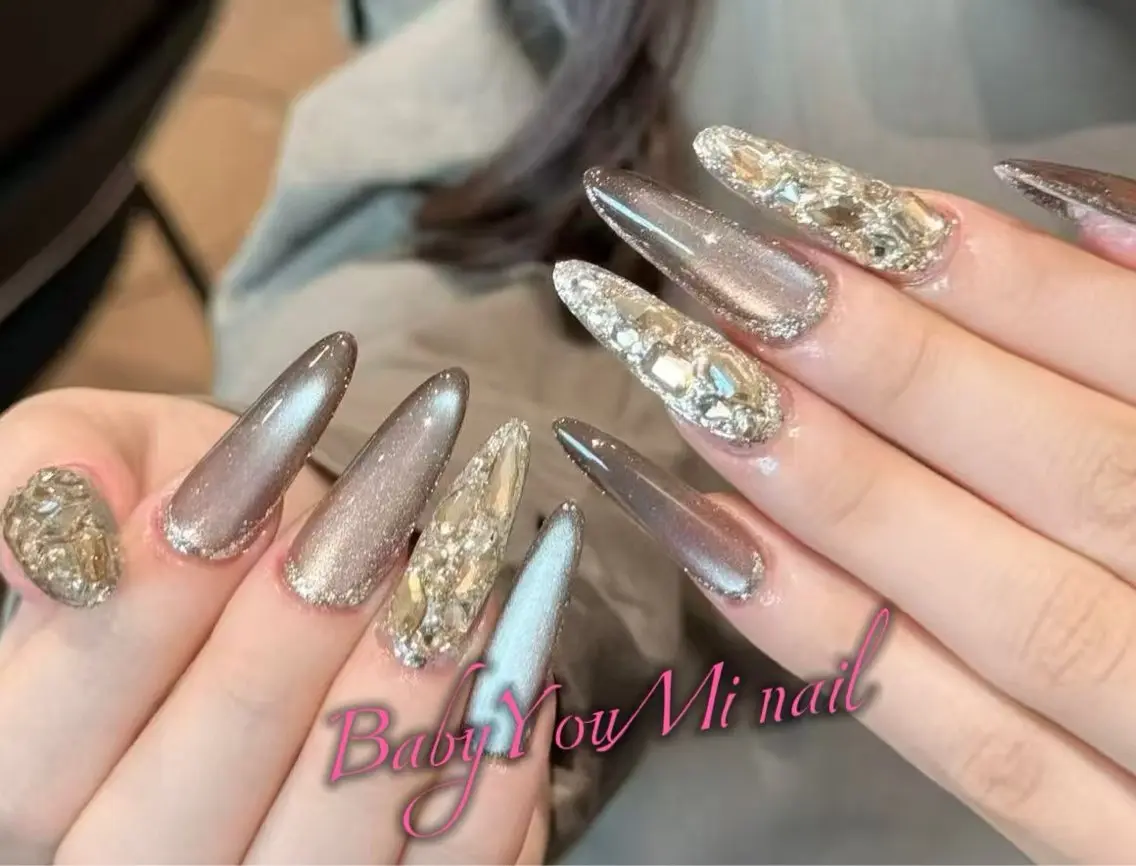 ネイル オーロラネイル チークネイル 成人式 フットネイル フレンチネイル ハンドネイル BabyYouMi nailのネイルデザイン