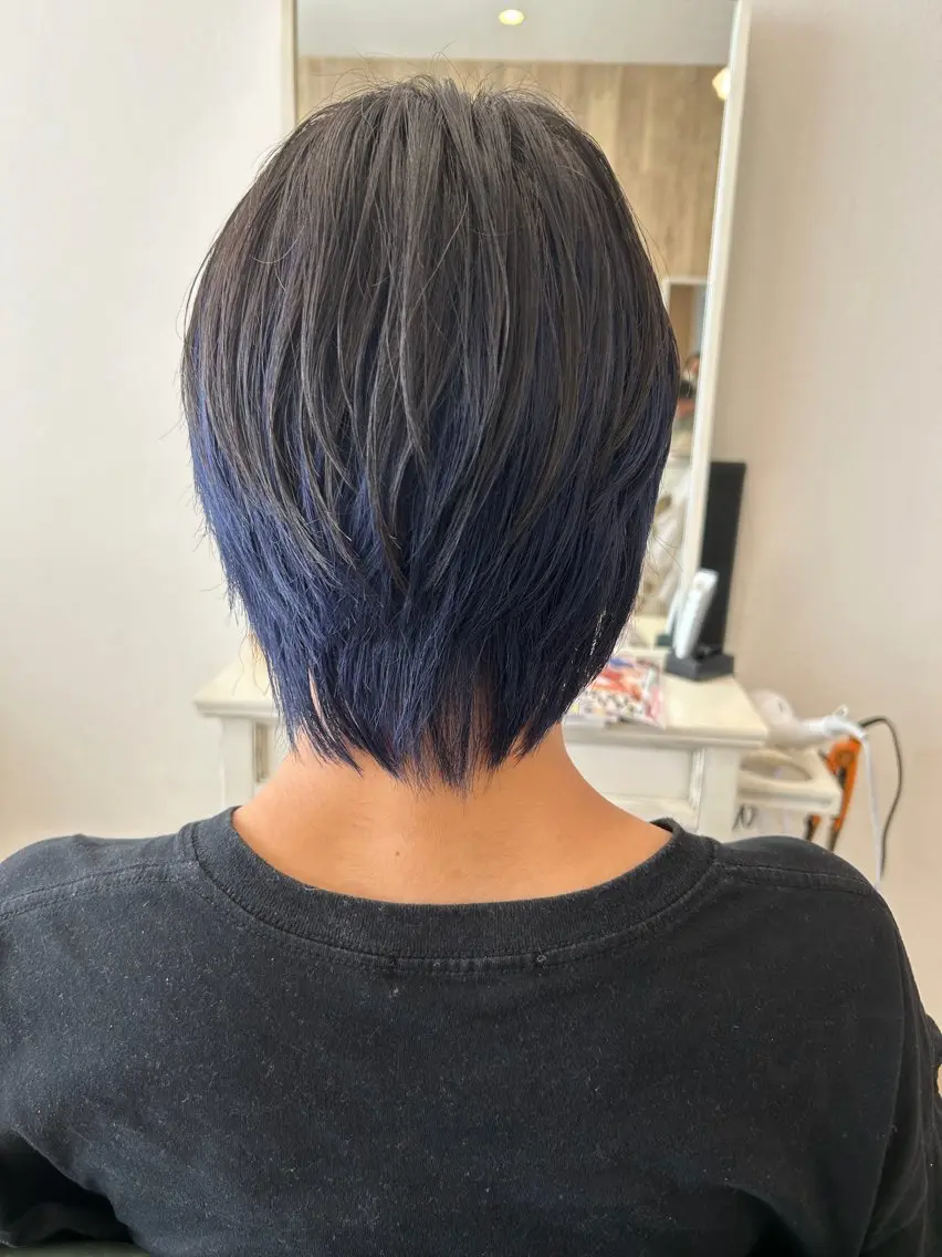カラー メンズ メンズインナーカラー メンズウルフカット インナーカラー ウルフカット ヘアカラー トリートメント 梶田 伸篤のヘアスタイル