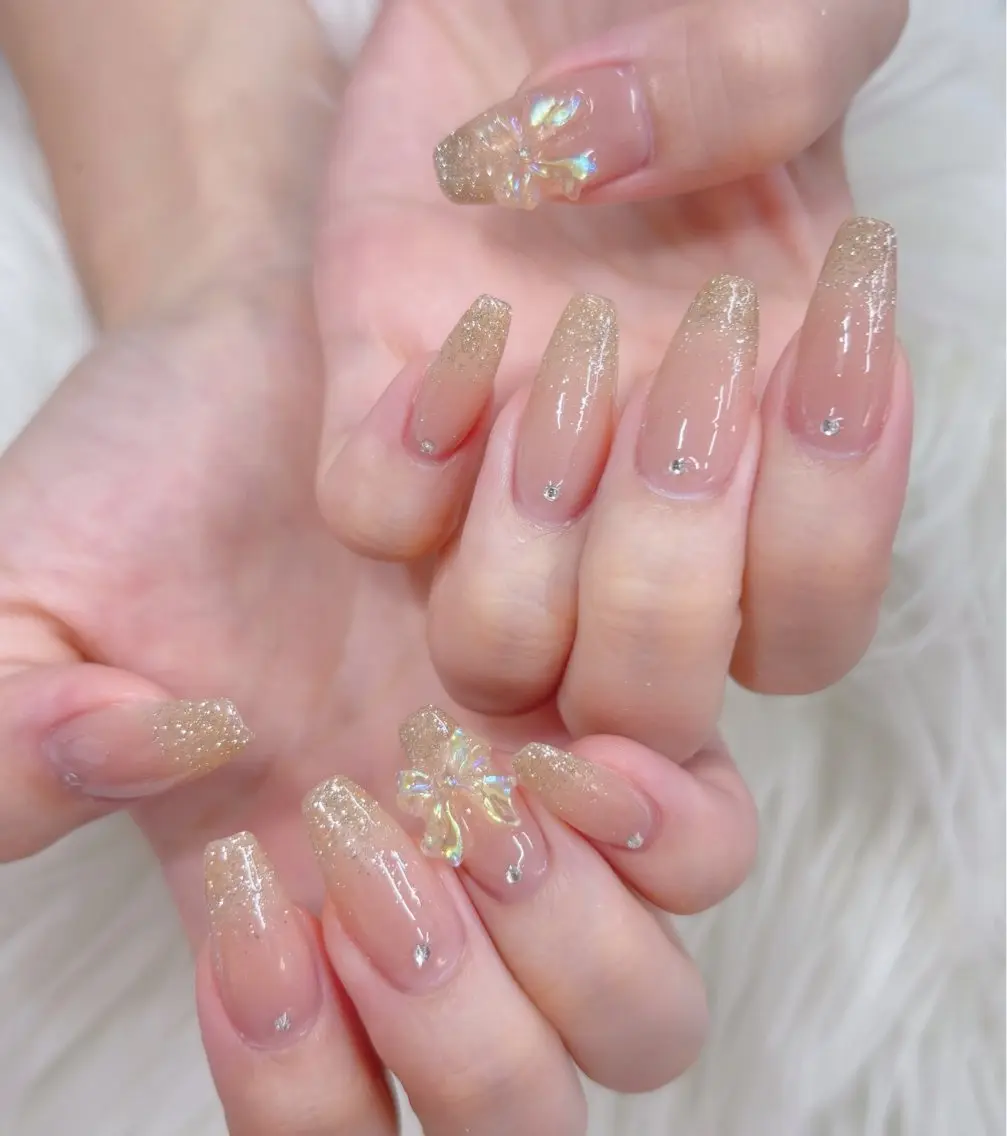 ネイル ハンドネイル ハンドケア DuLi Blinkのネイルデザイン