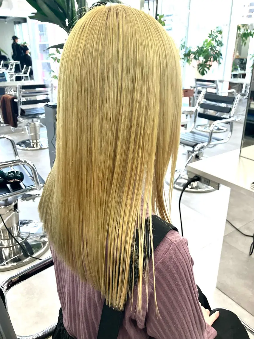 セミロング ヘアカラー トリートメント 勝谷 悟史のヘアスタイル