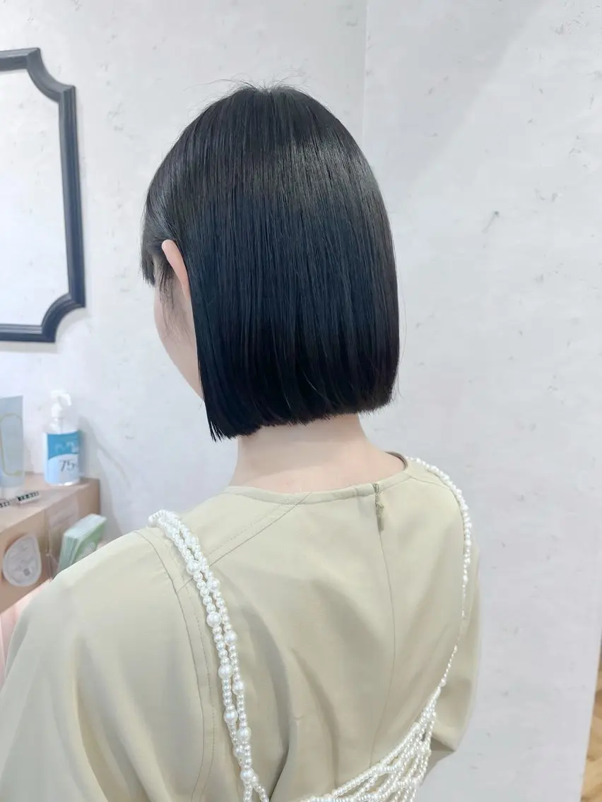 ショート カラー ボブ カット ヘアカラー トリートメント 透明感カラー│ レイヤーヘア中居美樹のヘアスタイル