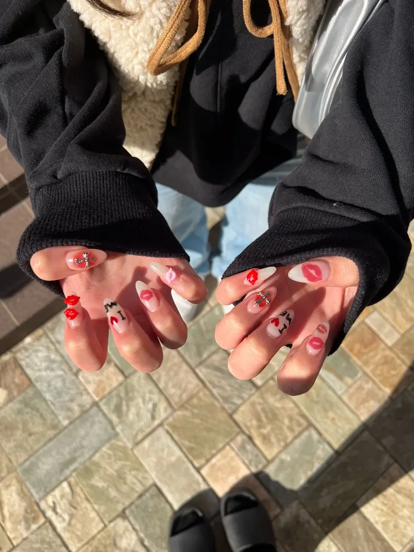 ネイル ハンドネイル nail.salon .Reversalのネイルデザイン