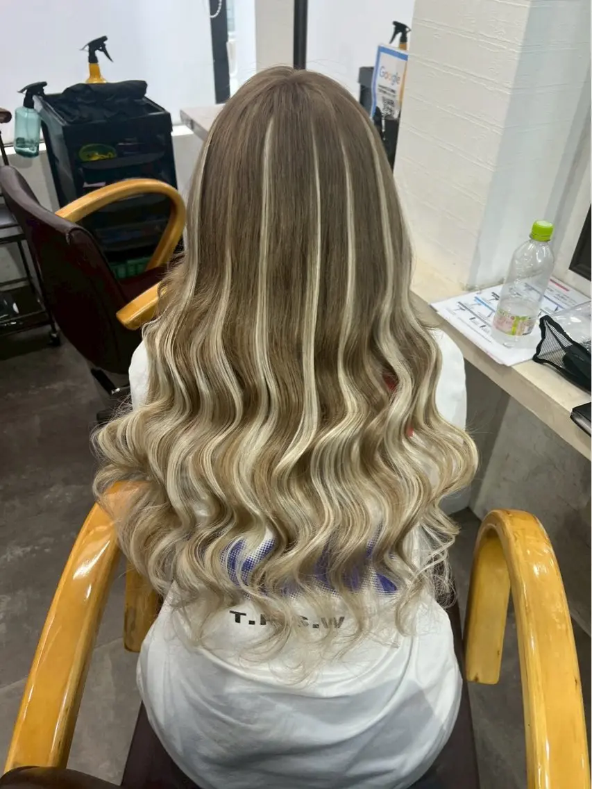 ミディアム エクステ ⭐️U-topia ⭐️和泉田　りさ⭐️のヘアスタイル