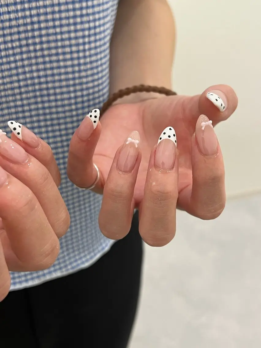 ネイル ガーリー ニュアンスネイル tuki nail suzumiのネイルデザイン