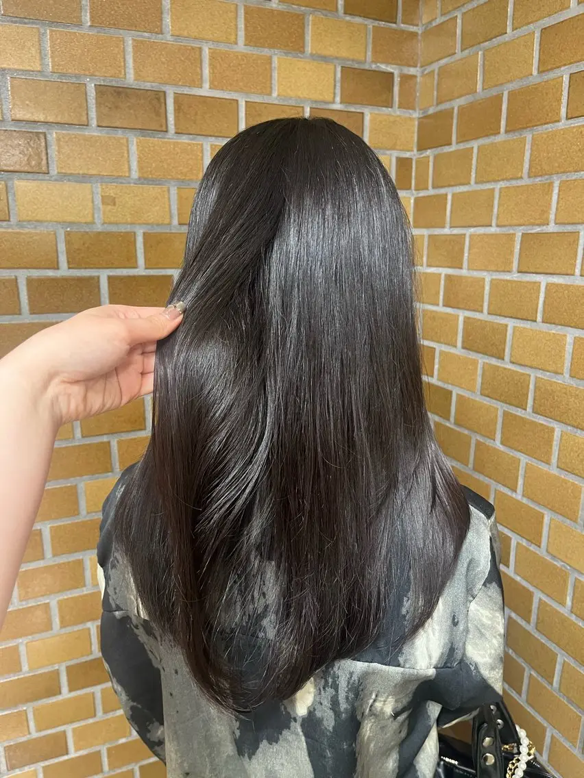 ロング 相田 佳乃のヘアスタイル
