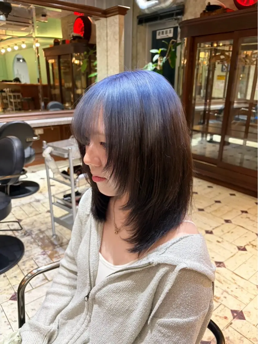 ミディアム カラー 菊池 優貴乃のヘアスタイル