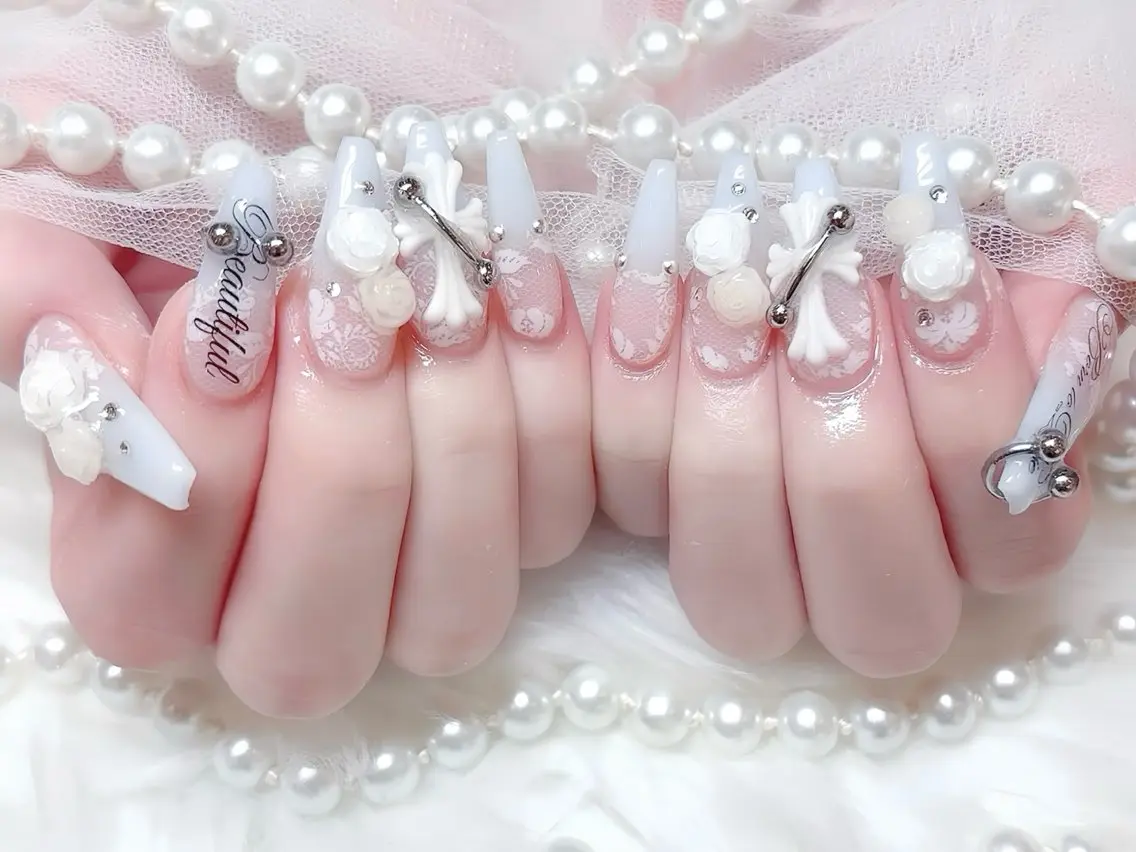ネイル オーロラネイル チークネイル 桜ネイル クリアネイル ドット ハンドネイル Rin Nail Shinokuboのネイルデザイン