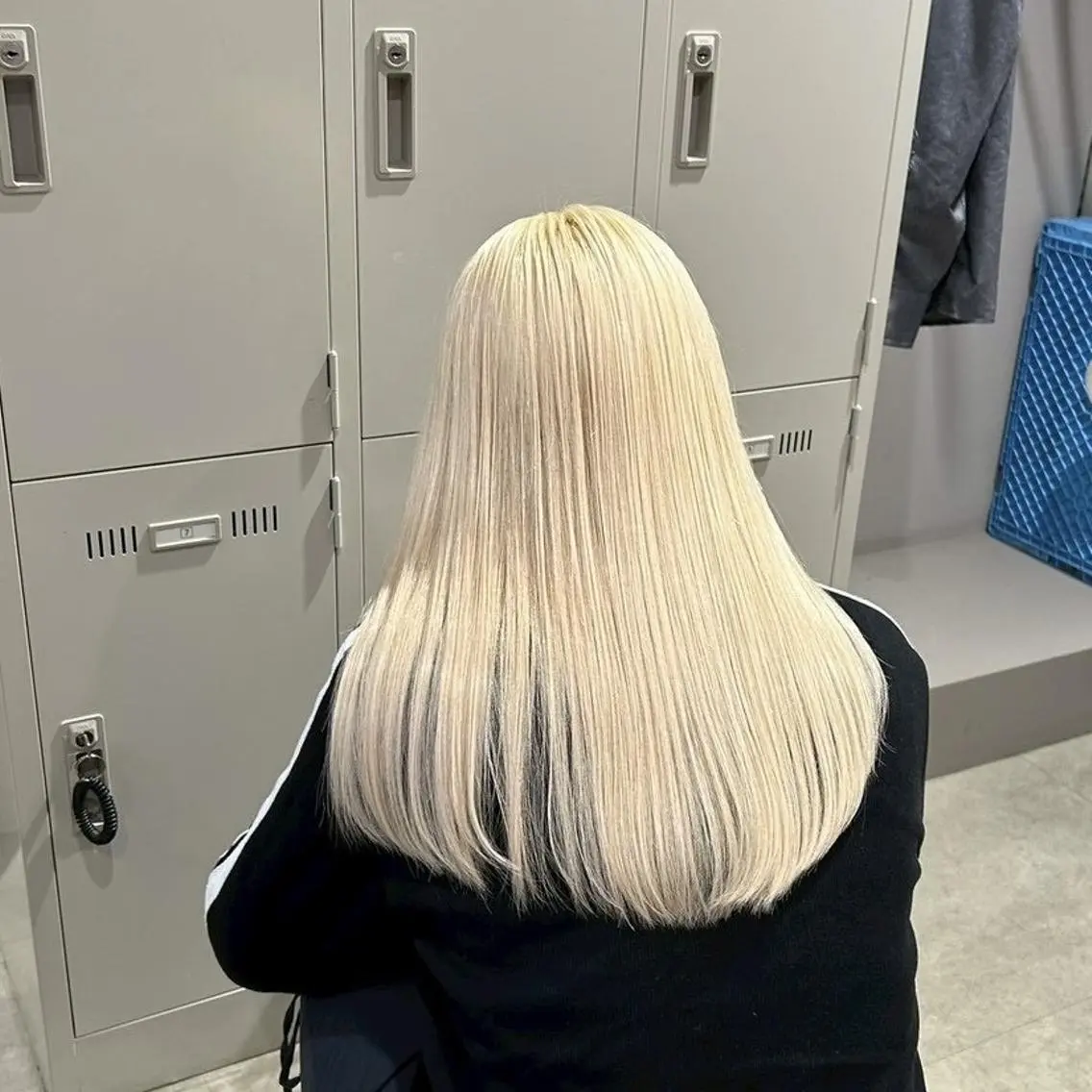 カラー ロング ヘアカラー ハイトーンカラー 🎀アカデミー札幌のヘアスタイル
