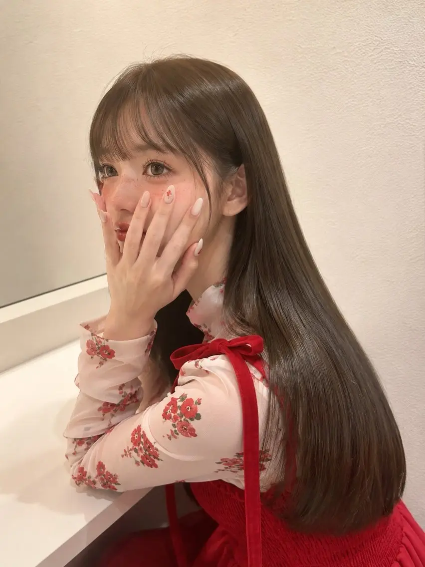 セミロング カラー ベージュカラー ブリーチ ショコラベージュ 透明感カラー ダブルカラー カット ヘアカラー トリートメント 1日空き◎艶髪 misatoのヘアスタイル