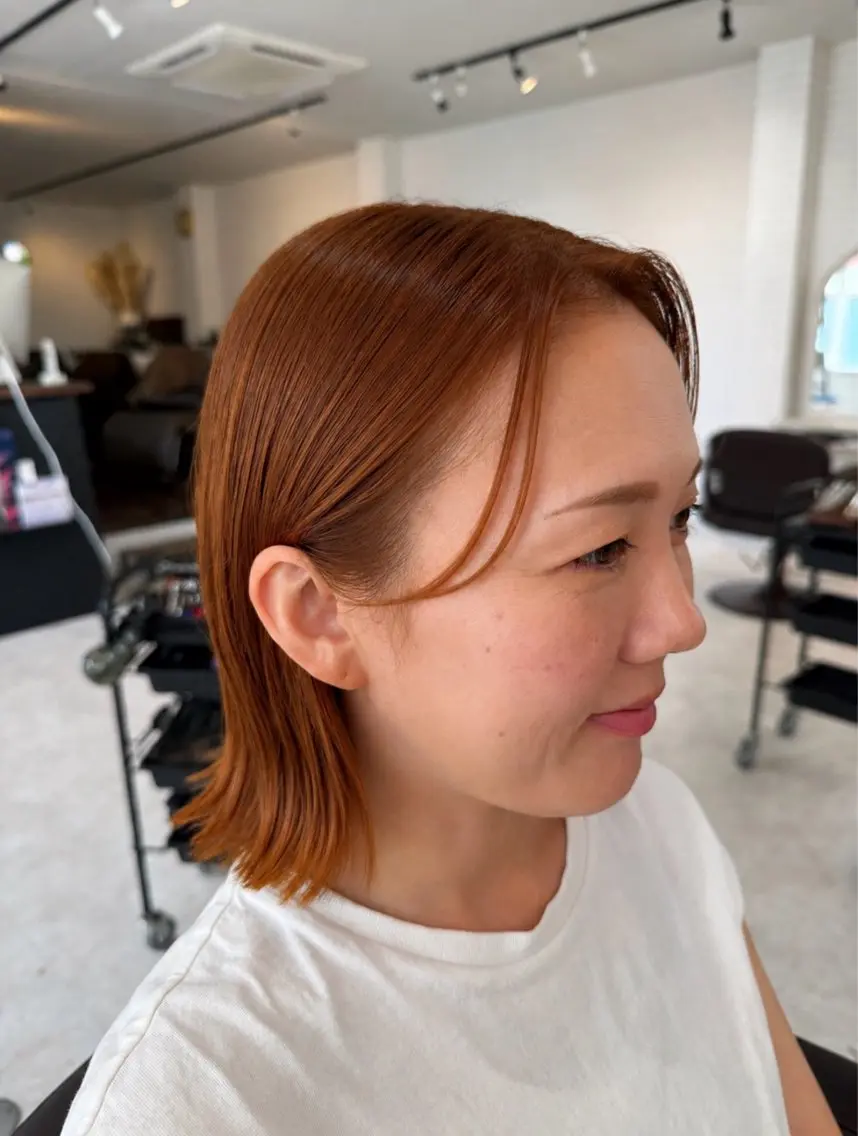 ミディアム 切りっぱなしボブ ボブ 外ハネヘア 高嶋拓也/宇都宮 /江曽島/クリーピーのヘアスタイル