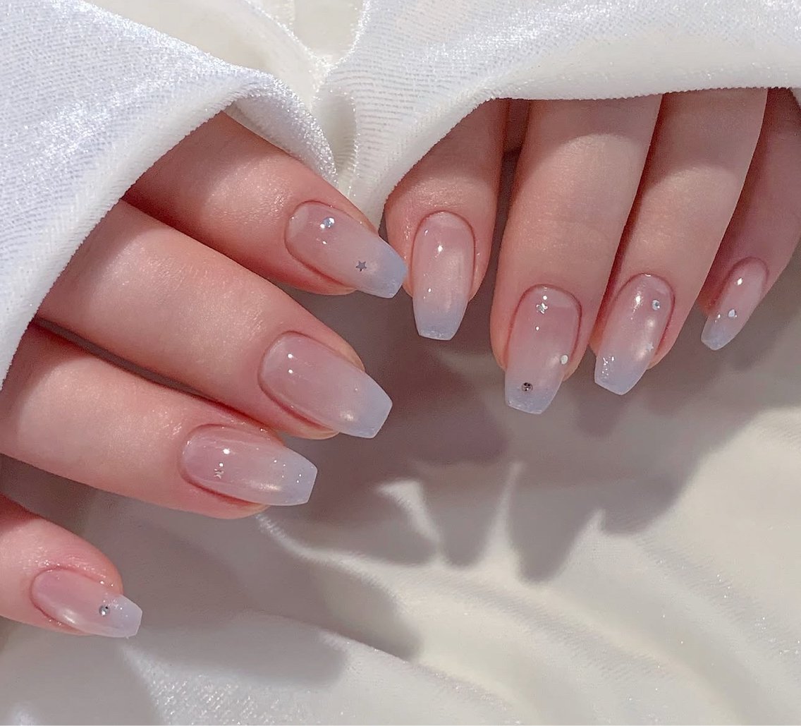 ネイル ハンドネイル 🎀PG🩵 ネイルサロンのネイルデザイン