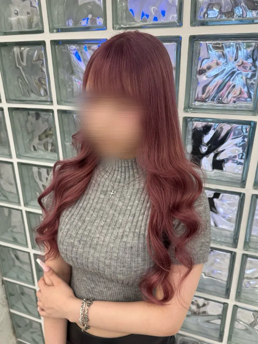 ロング ヘアカラー Nene /Roverのヘアスタイル