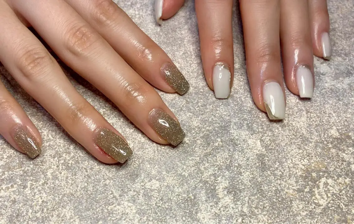 ネイル アートネイル ミラーネイル Lino+ ネイル&よもぎ蒸しのネイルデザイン